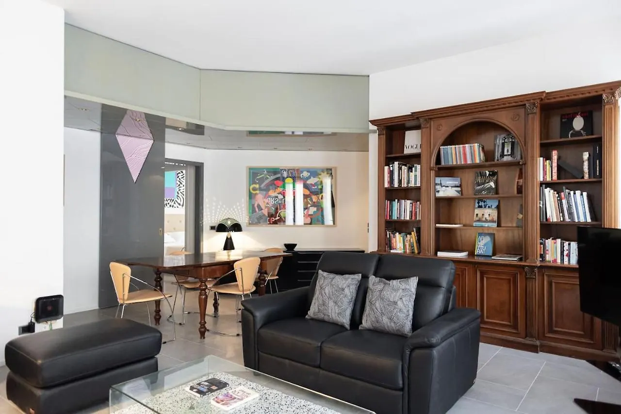 Apartment Close To Duomo Μιλάνο 0*,  Ιταλία
